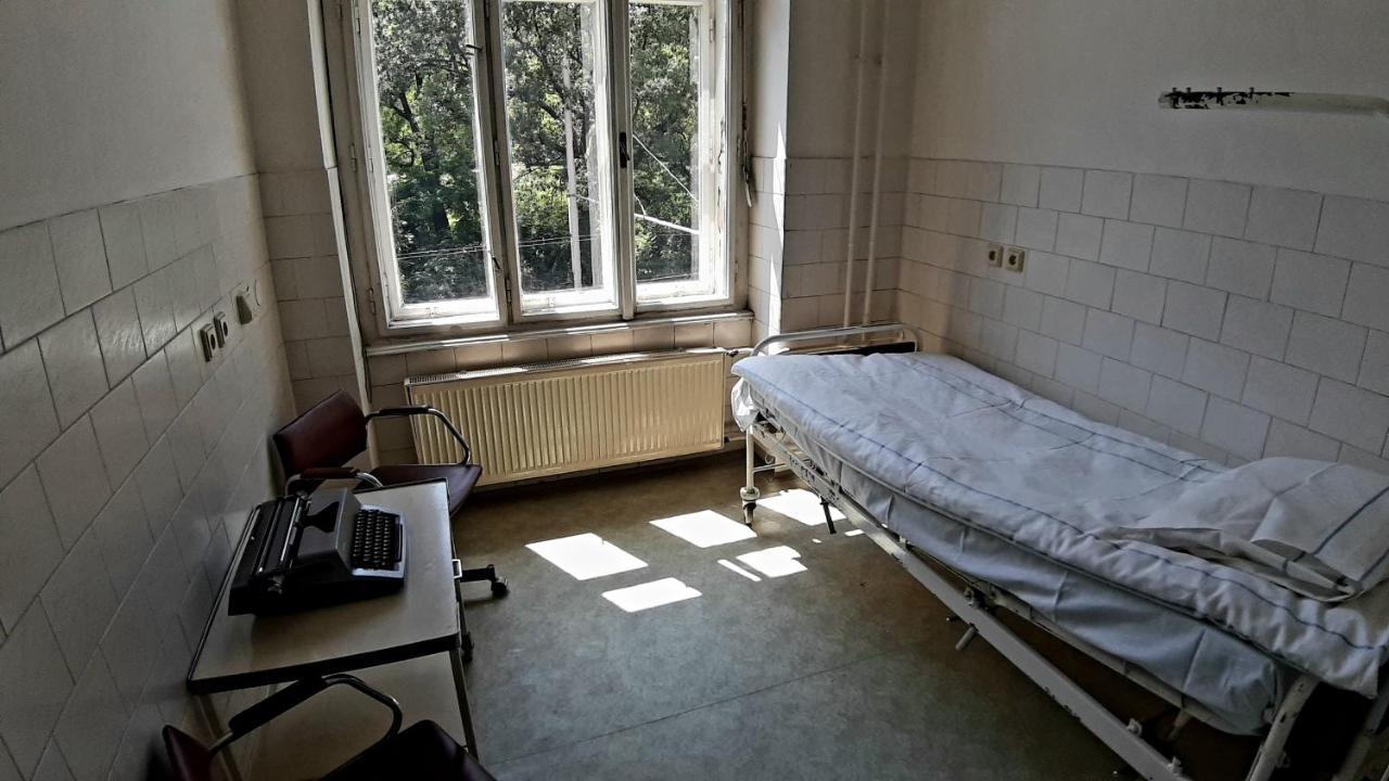 Хостел Franz Kafka Spital Брно Экстерьер фото