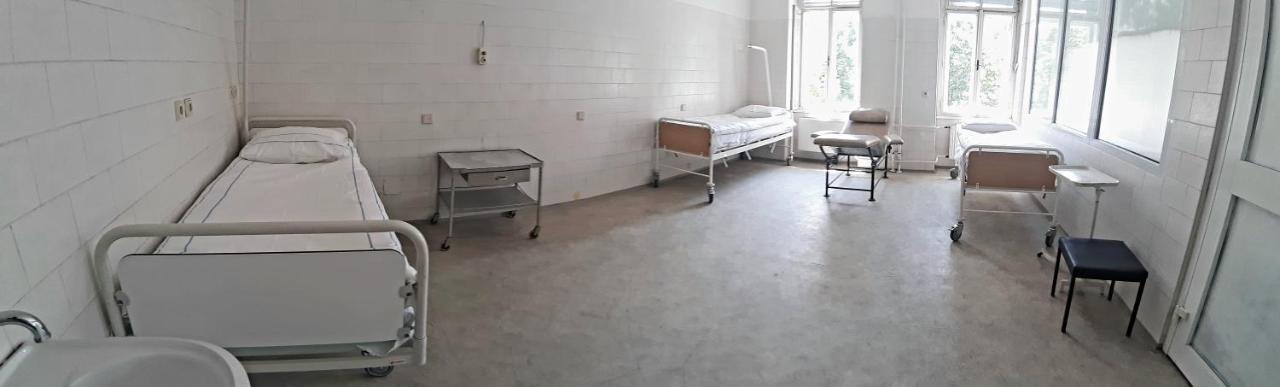Хостел Franz Kafka Spital Брно Экстерьер фото